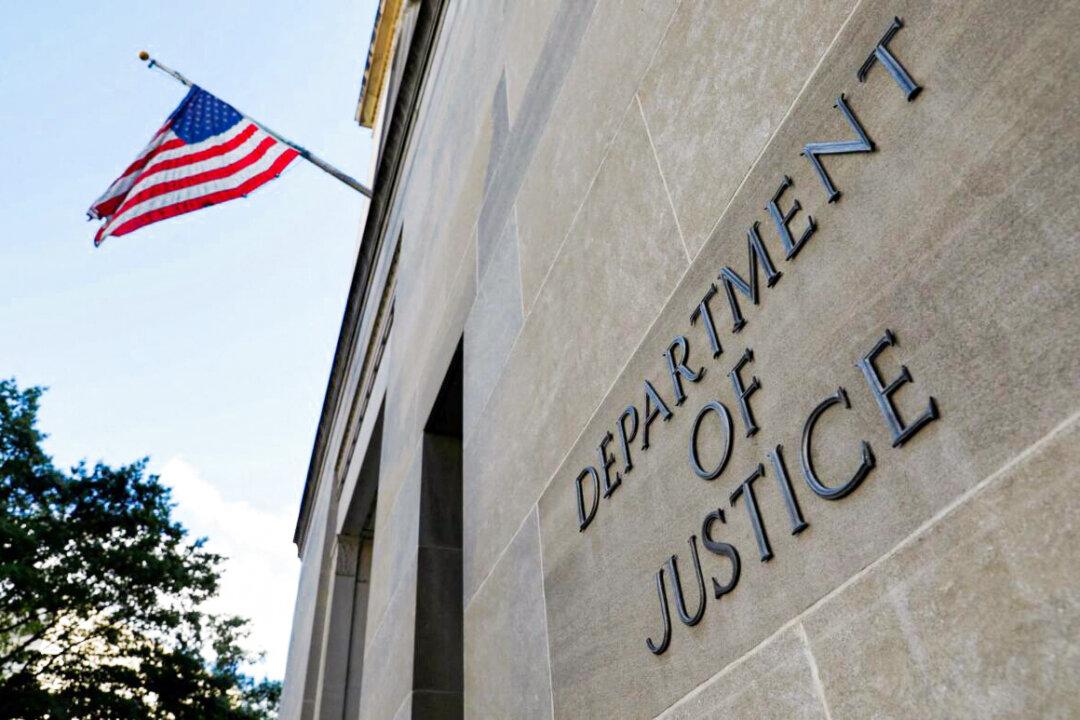 Illinois Professor Convicted of Failing to Report Chinese Bank Account