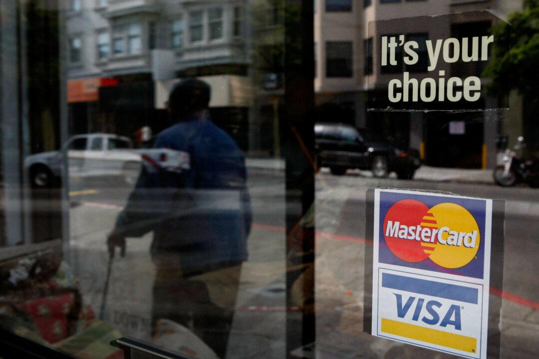One in Three Americans Was Scammed Last Year: Survey