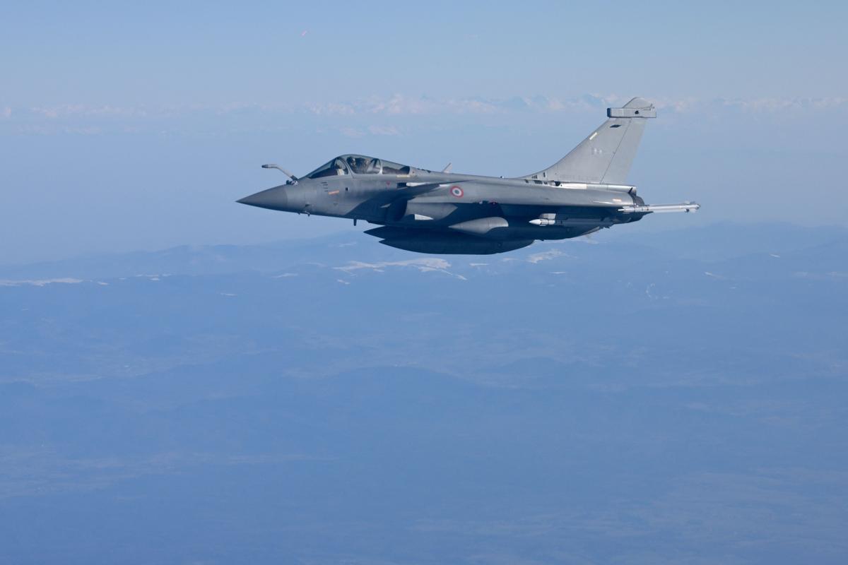 French Fighter Jet Pilots Killed in Mid-Air Collision