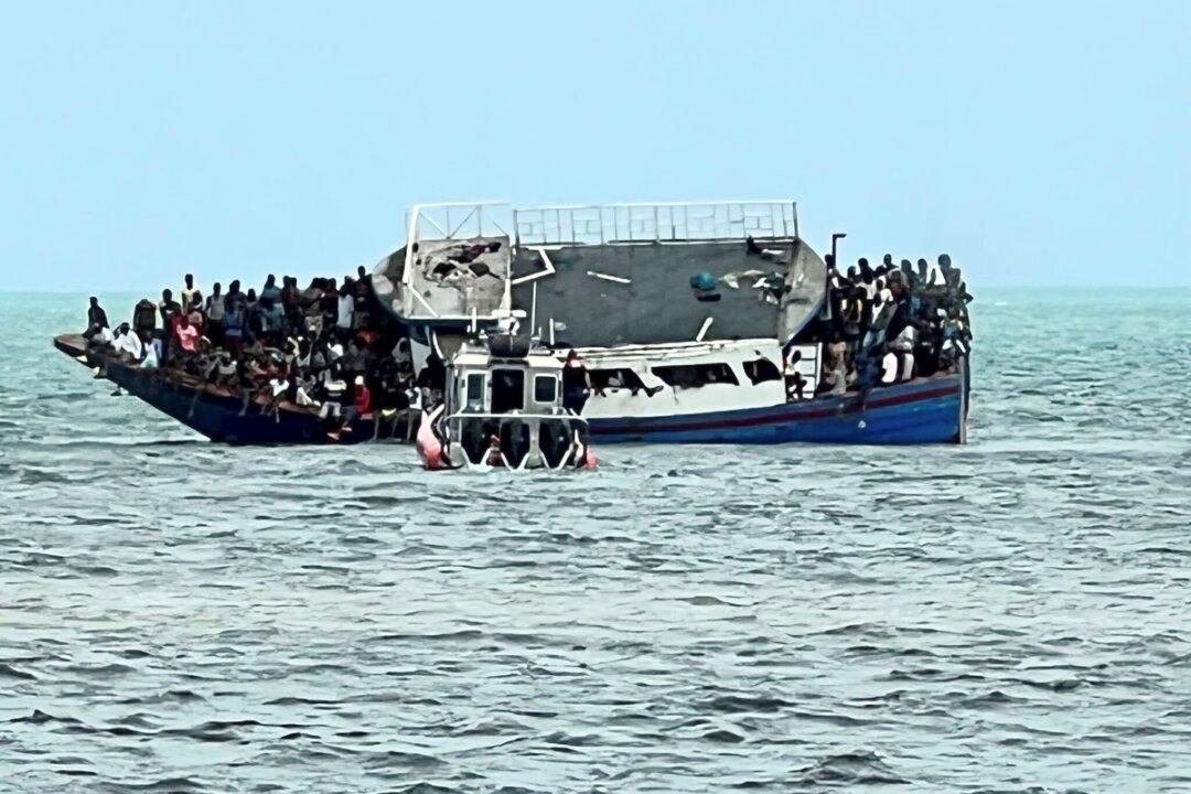 Boat Carrying Haitian Migrants Grounds Off the Florida Keys
