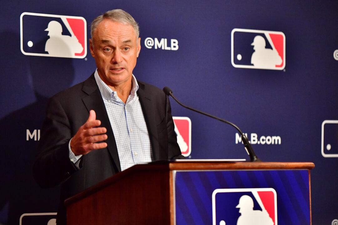 MLB Negotiations Update: Players Give $1 Million Fund to Laid-Off Employees, MLB Matches