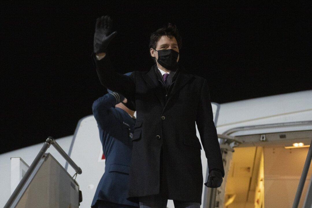 Trudeau to Meet NATO Leader in Latvia After Pledging Support to Baltic Leaders