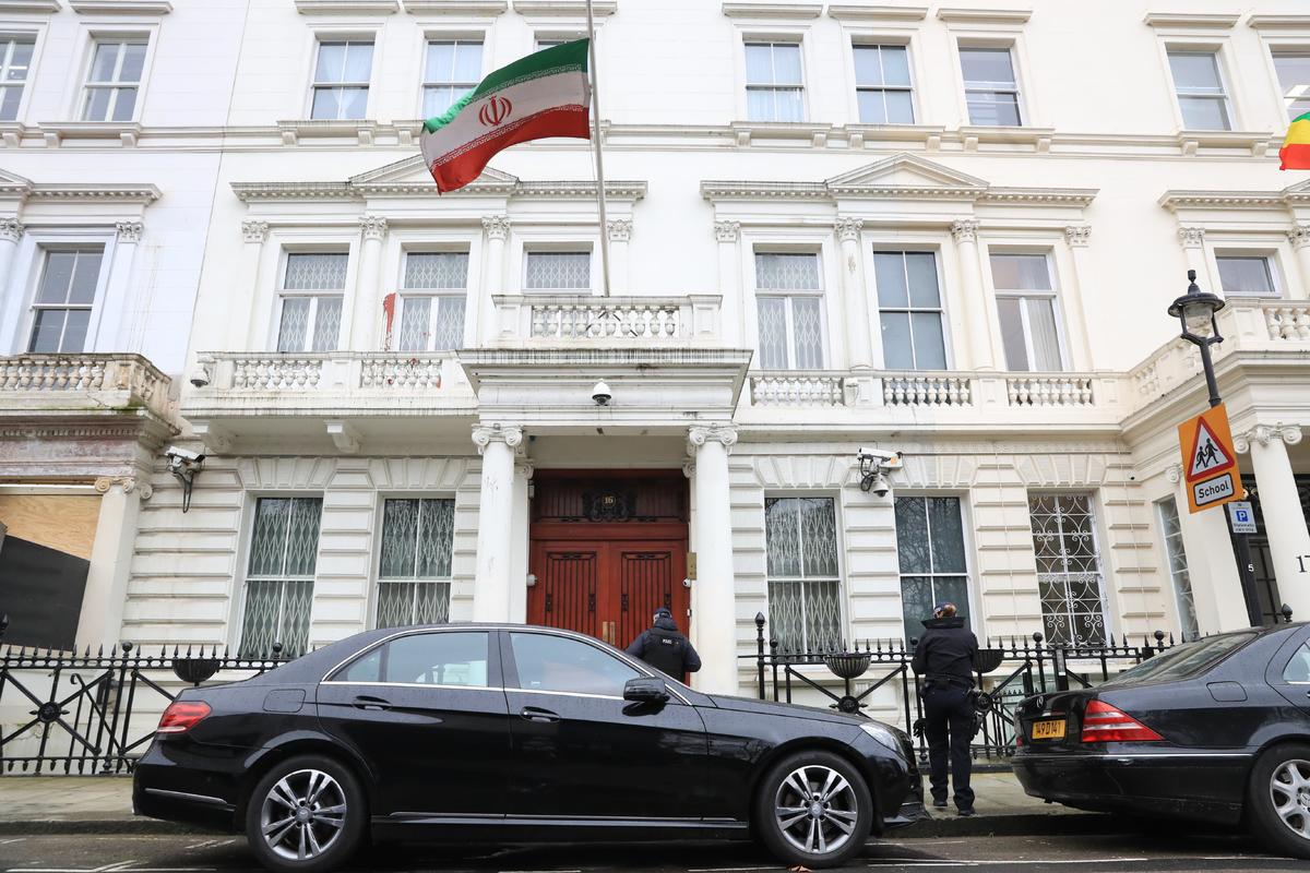 UK–U.S. National Jailed in Iran Moved to Tehran Hotel