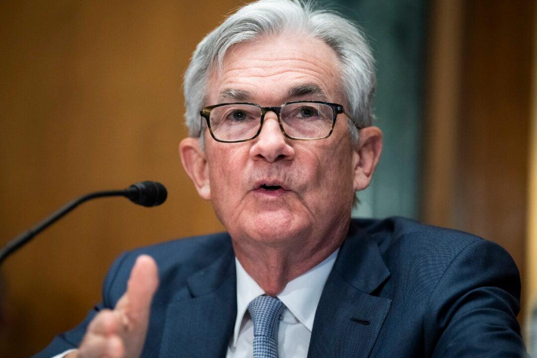 Fed Begins Inflation Fight With Key Rate Hike, More to Come