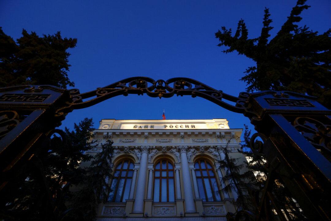 Russian Debt Default ‘Priced-In’ by Investors But Risks Remain, ‘Butterfly Effect’ Could Impact Multiple Entities