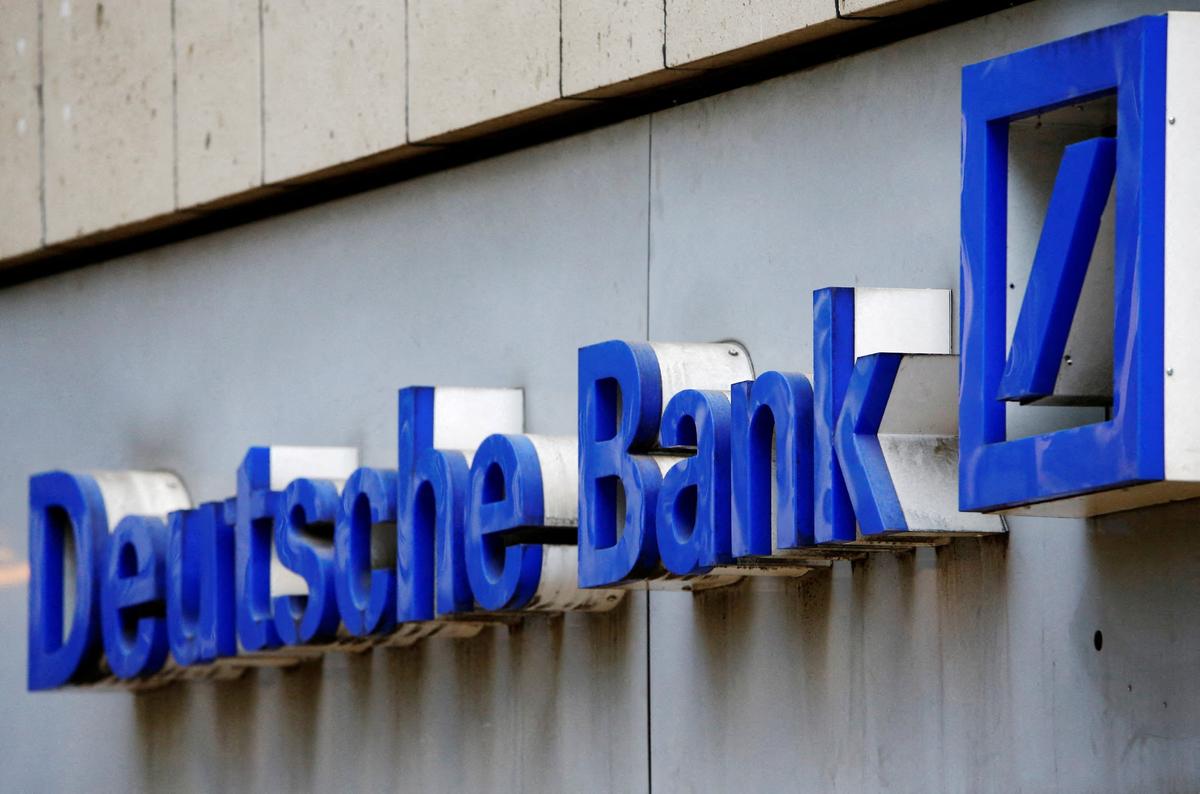 Deutsche Bank Investors Can Sue in US Over Epstein, Russian Oligarch Ties