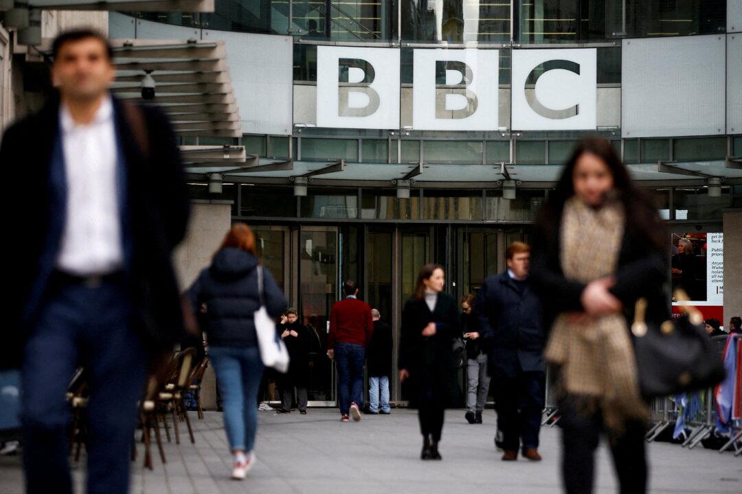 UK Judge Blocks BBC From Revealing ‘Misogynist MI5 Informant’