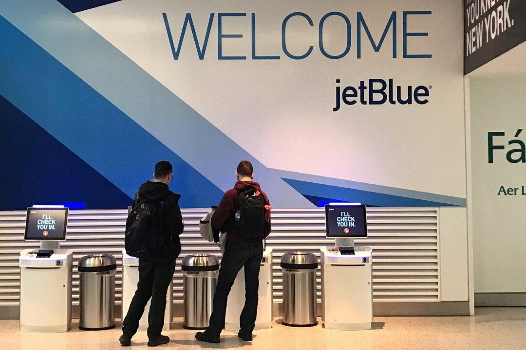JetBlue to Add 5,000 Jobs in New York