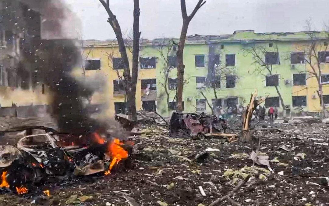 Mariupol Evacuation Underway After Multiple Prior Ceasefire Failures: Mayor’s Adviser