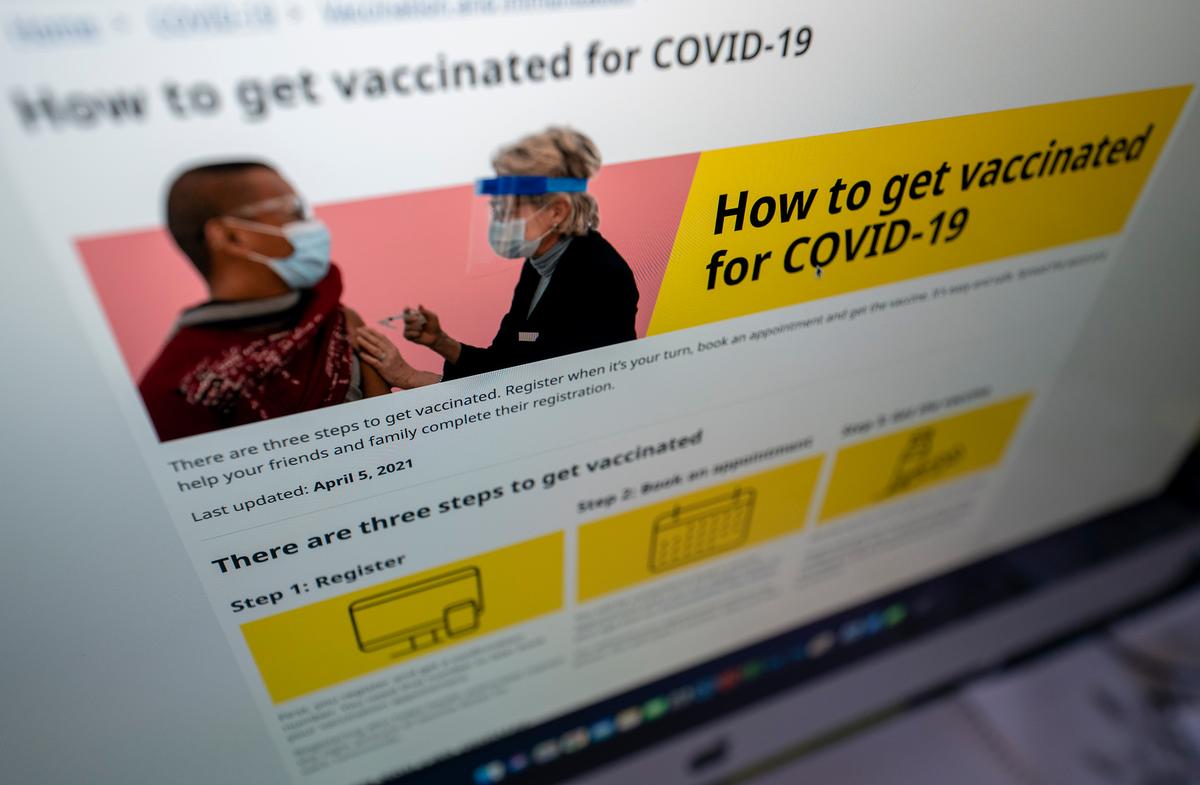 Harms From Vaccine Mandates May Outweigh Benefits, Say Vancouver Coastal Health Officials