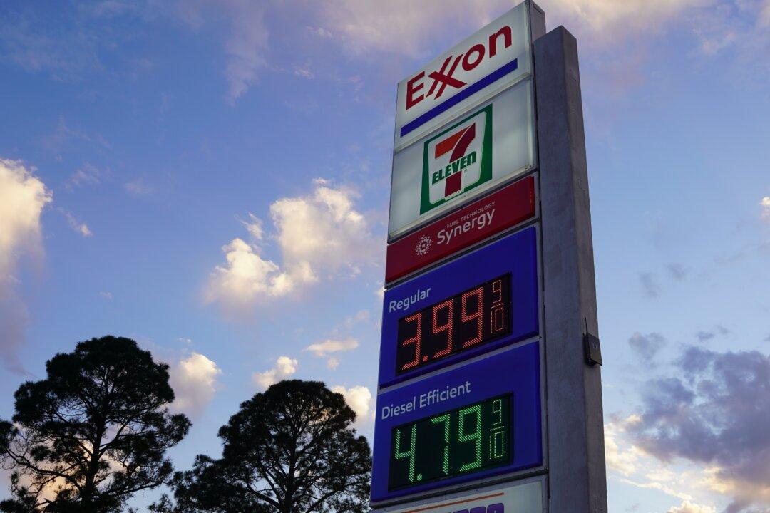 East Texans Hoping Gas Shortage Is Temporary, but Preparing for a Long Haul