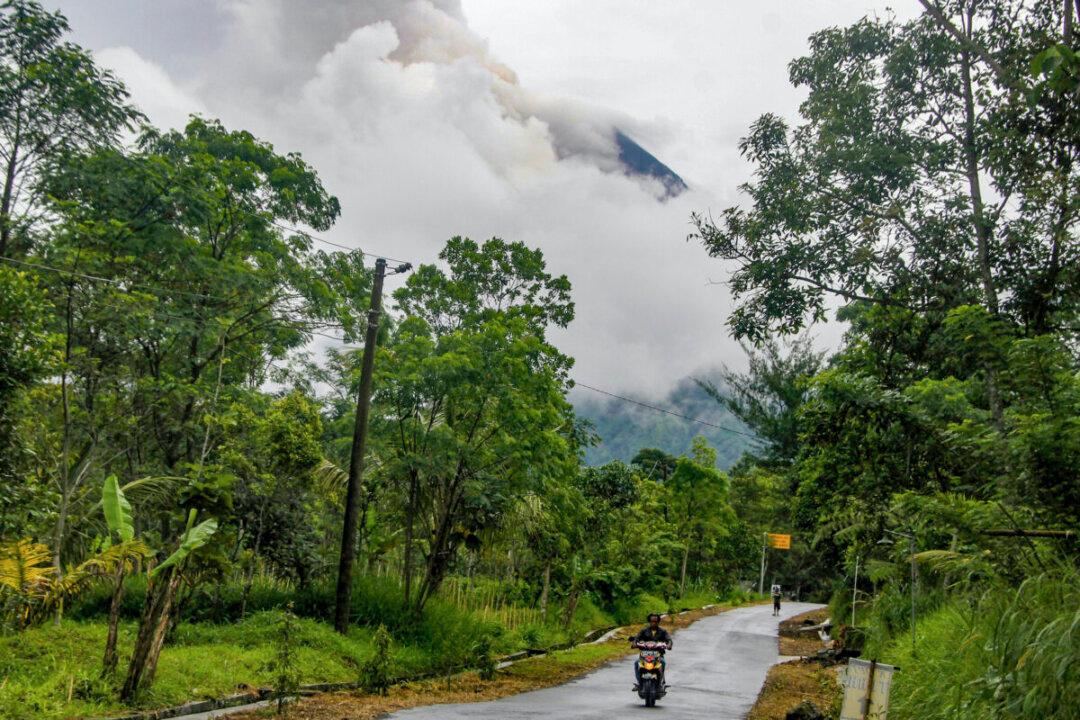 Indonesia’s Mount Merapi Erupts Multiple Times, 250 Evacuate