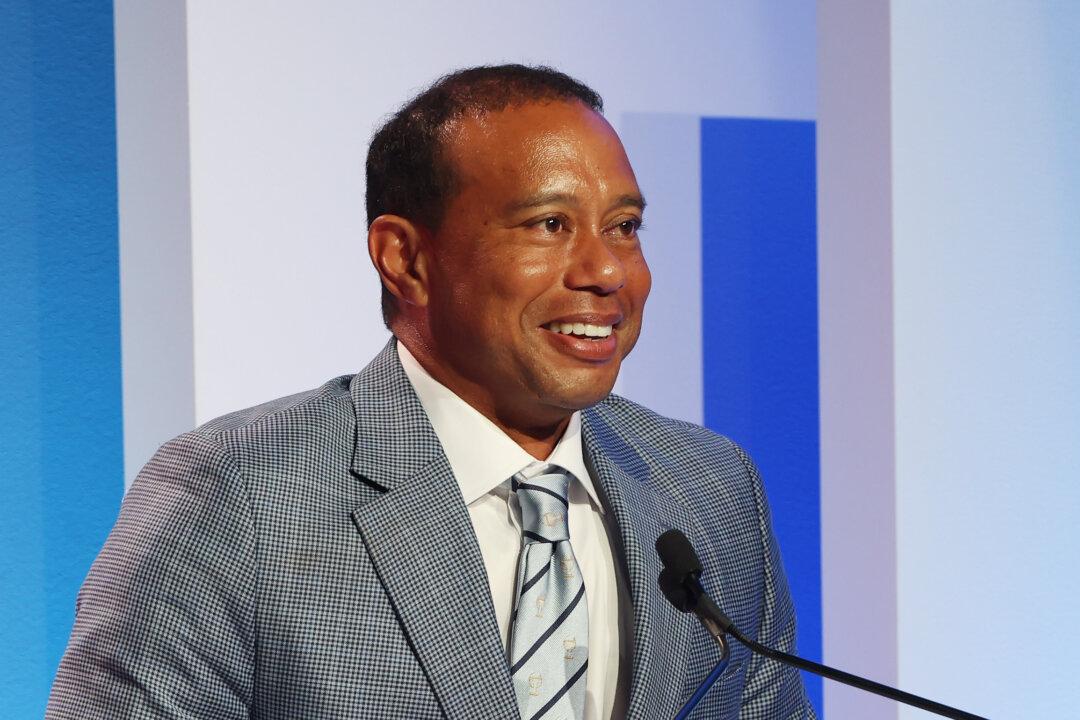 Tiger Woods Inducted Into World Golf Hall of Fame
