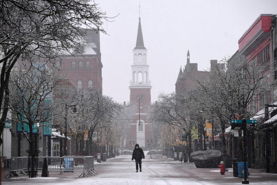 Late Winter Storm Blasts South, Northeast With Snow and Wind