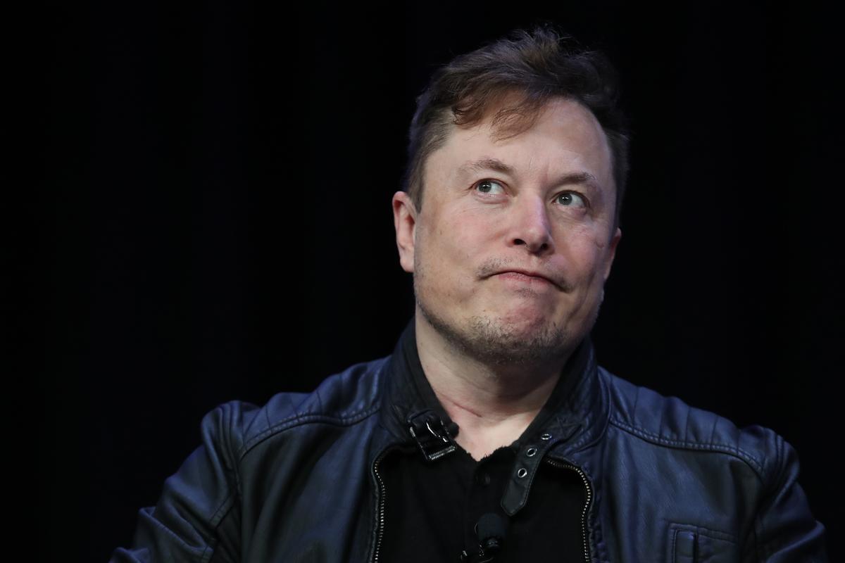 Elon Musk Plans Crusade on Twitter Spam and Bots: New Data Reveals the Size of His Problem