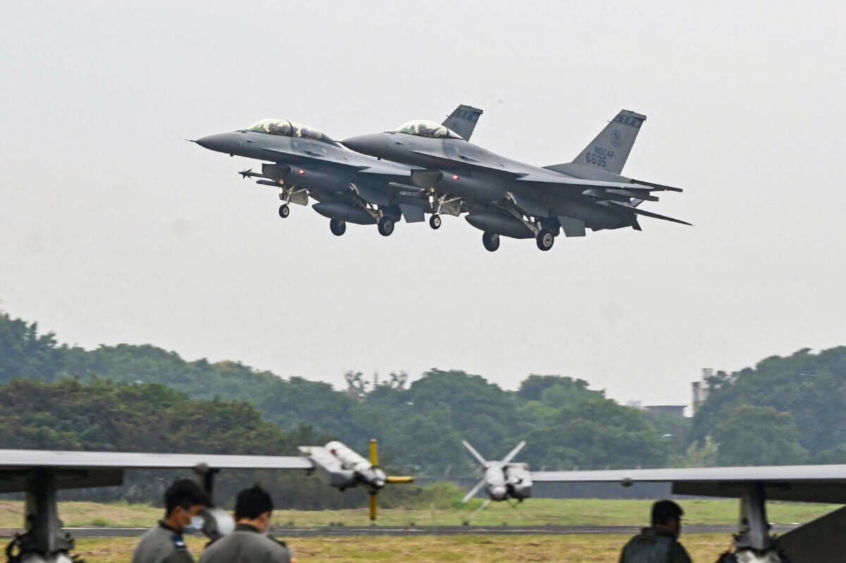 Taiwan Will Defend Differently Than Ukraine in Event of Chinese Invasion: Expert