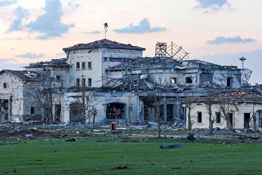 At Least 12 Missiles Hit Iraq’s Erbil Near US Consulate