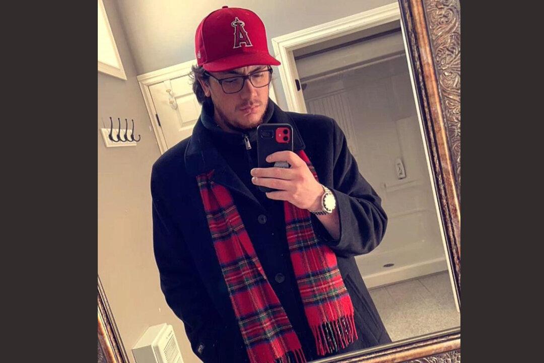 Injured Canadian Says There Was No Warning Ahead of Missile Attack on Ukrainian Base