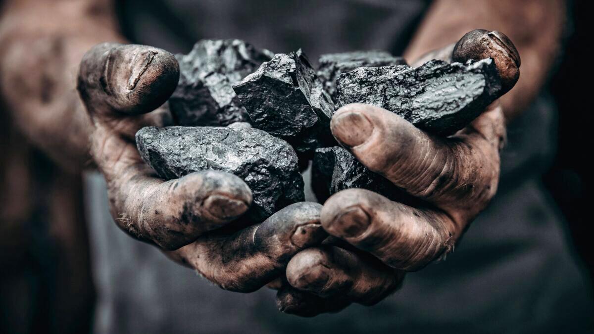 More Countries Consider Returning to Fossil Fuels to Maintain Energy Security