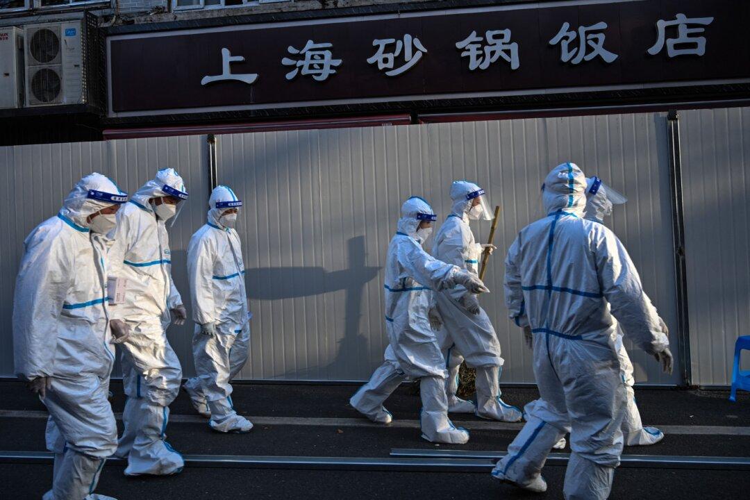 Global Supply Chains Brace for Further Shocks From China’s COVID Lockdowns