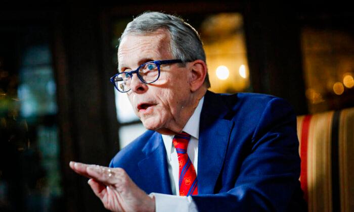 Ohio Gov. Mike DeWine Suffers Injury While in East Palestine