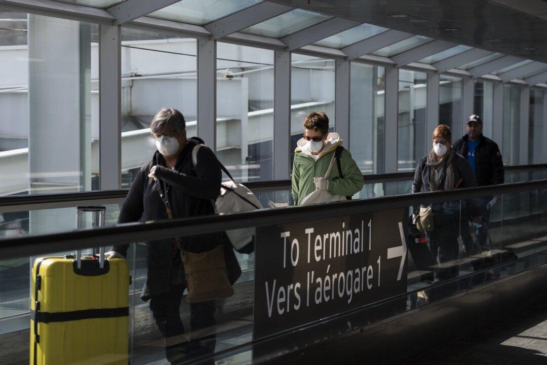 Vaccinated Travellers Will No Longer Need a COVID-19 Test to Come to Canada: Source