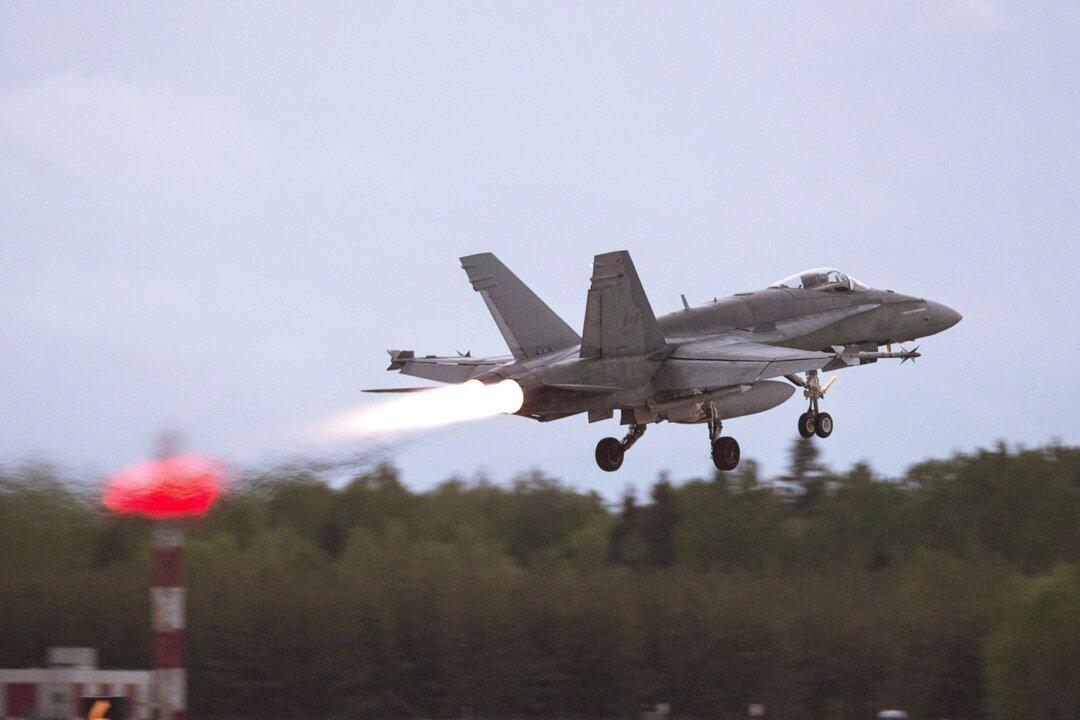 RCMP Probes Ex-Canadian Military Pilots Over Alleged Training of Chinese Military Pilots