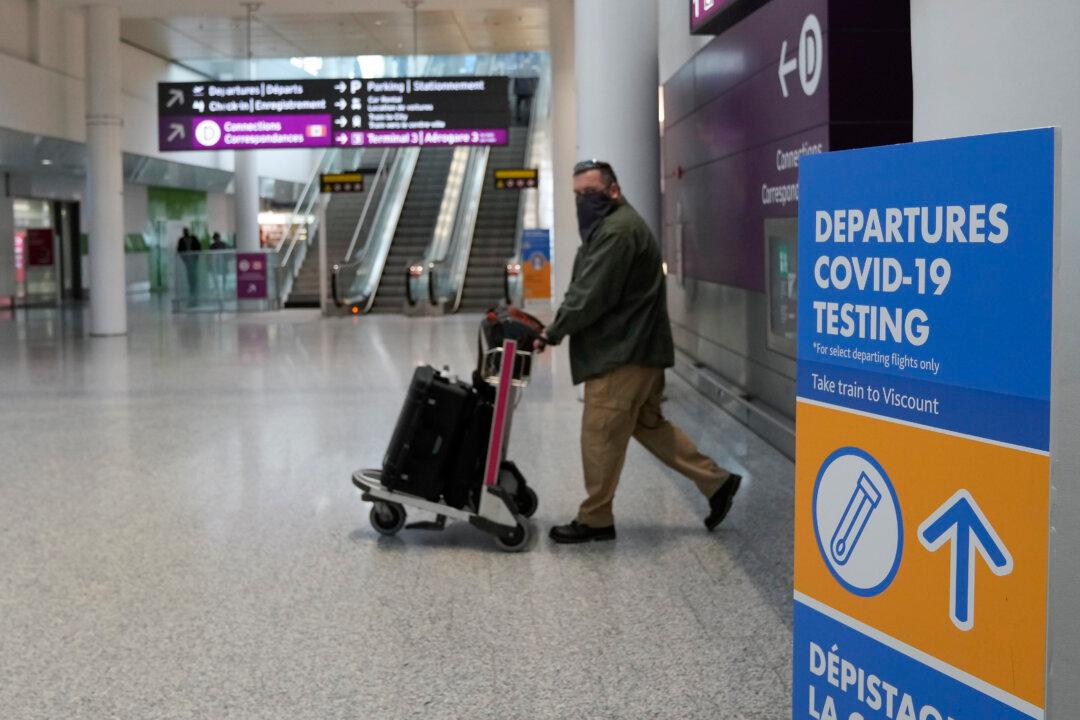 Travel Vaccine Mandate Challengers in Court to Contest Previous Mootness Ruling