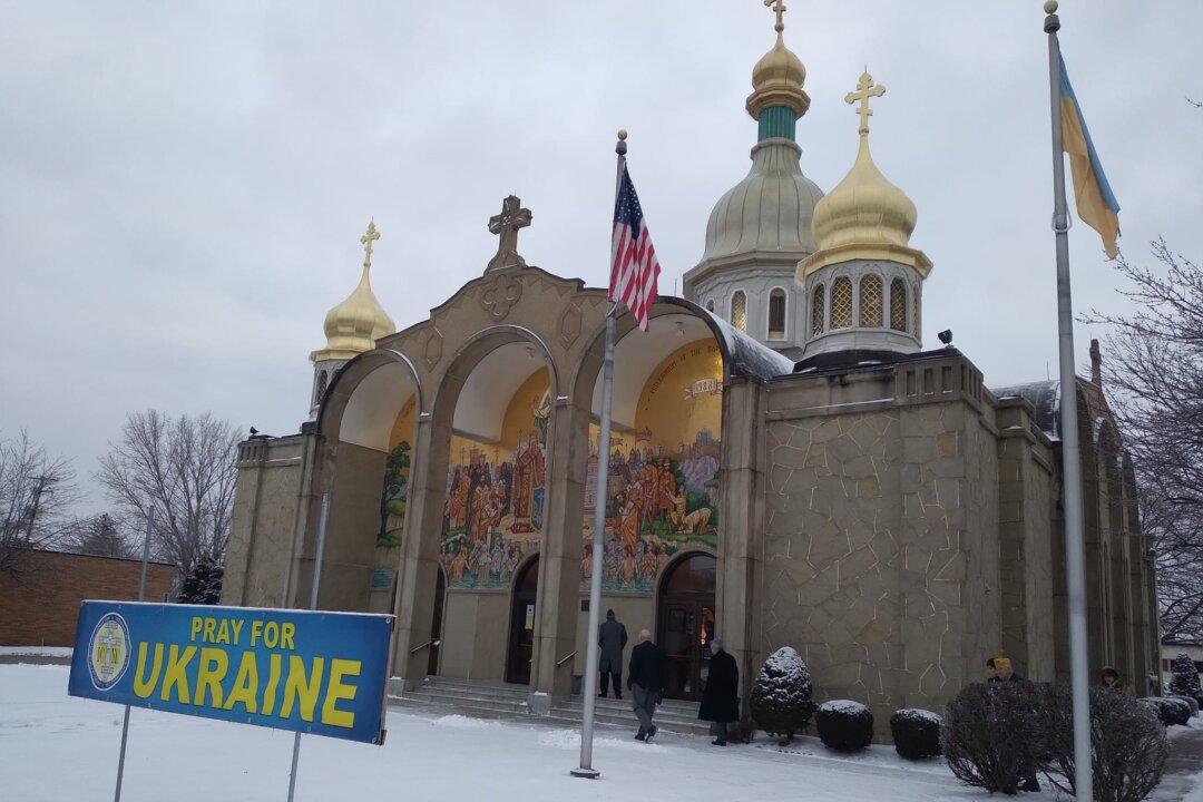 Ohio Preparing to Welcome Ukrainian Refugees Fleeing War