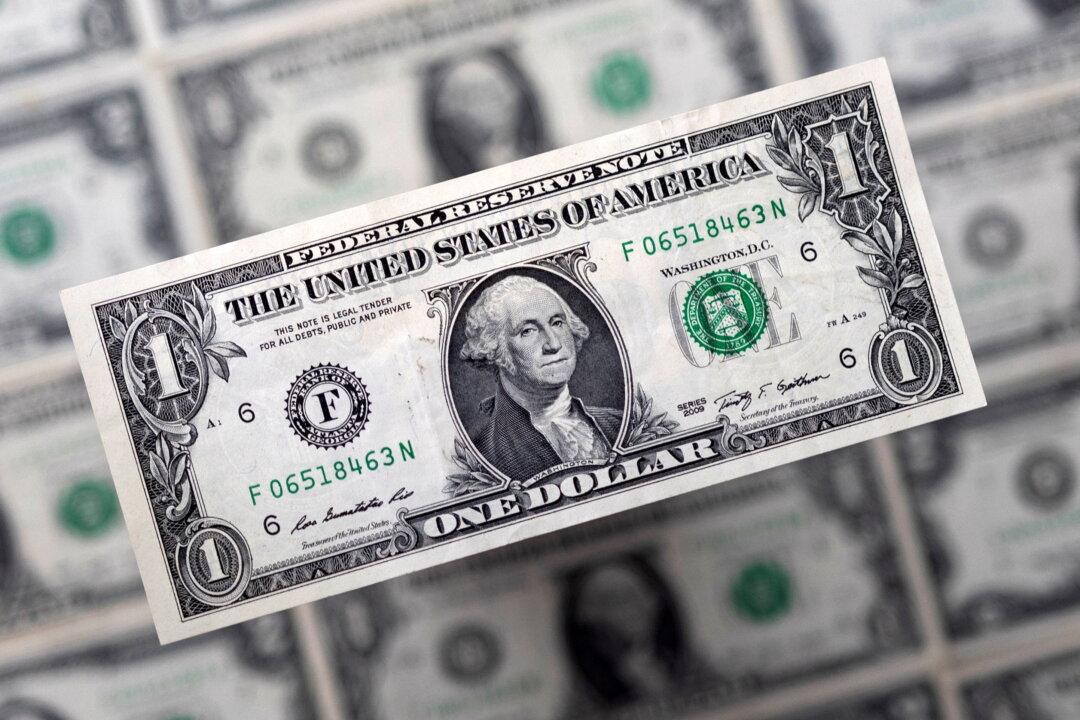 Dollar Index Marches to 20-Year High as Rivals Crumble