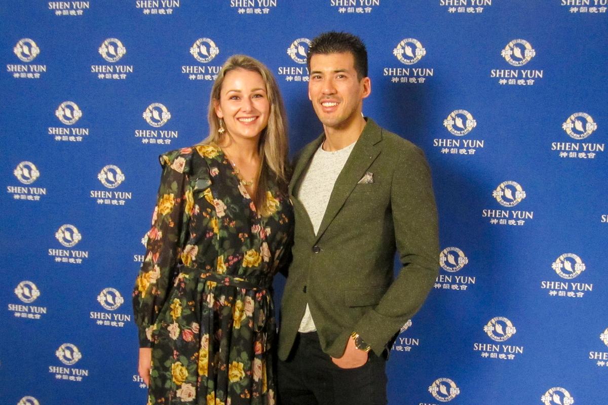 ‘You Don’t Want to Look Away’: Graphic Designer Marvels at Visuals in Shen Yun