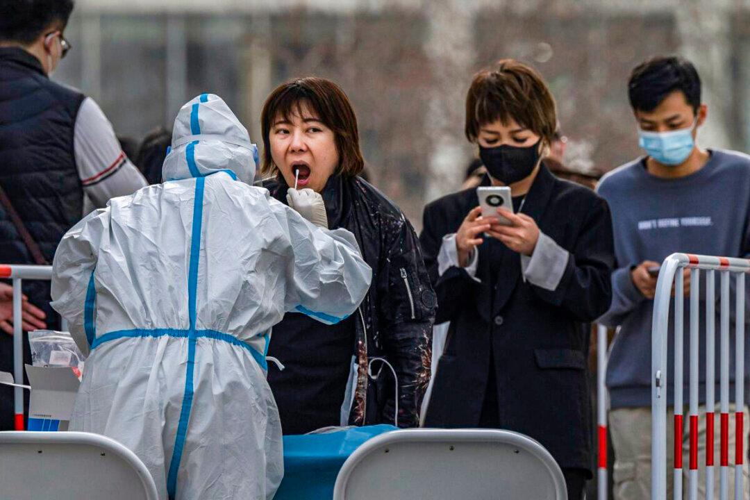 Residents Reveal Their Plight Under China’s Mass COVID-19 Lockdown