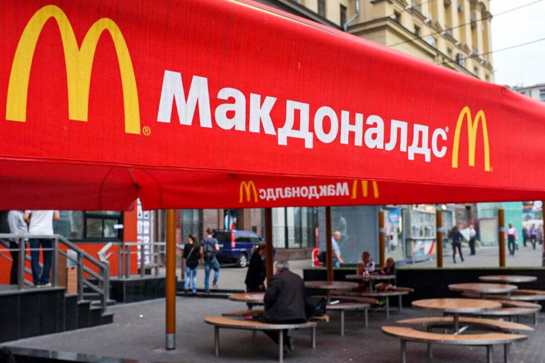 Copycats of Western Brands Thrive in Russia Amid Sanctions