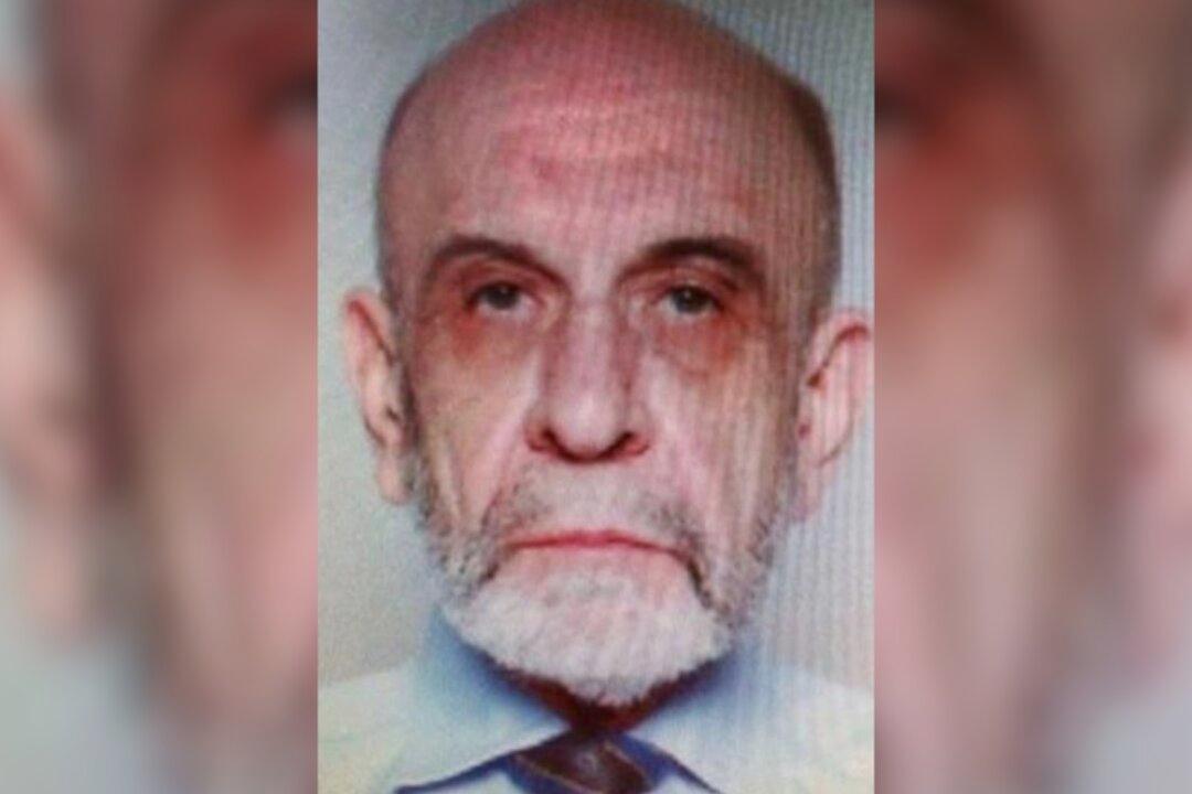 Renovators Find Body of Man Missing for 10 Years in Freezer of Old London Pub