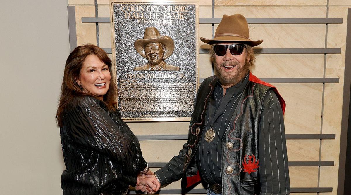 Hank Williams Jr.’s Wife Mary Jane Thomas Dies: Family Member