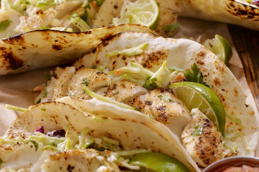 Fish Tacos With Apple Slaw