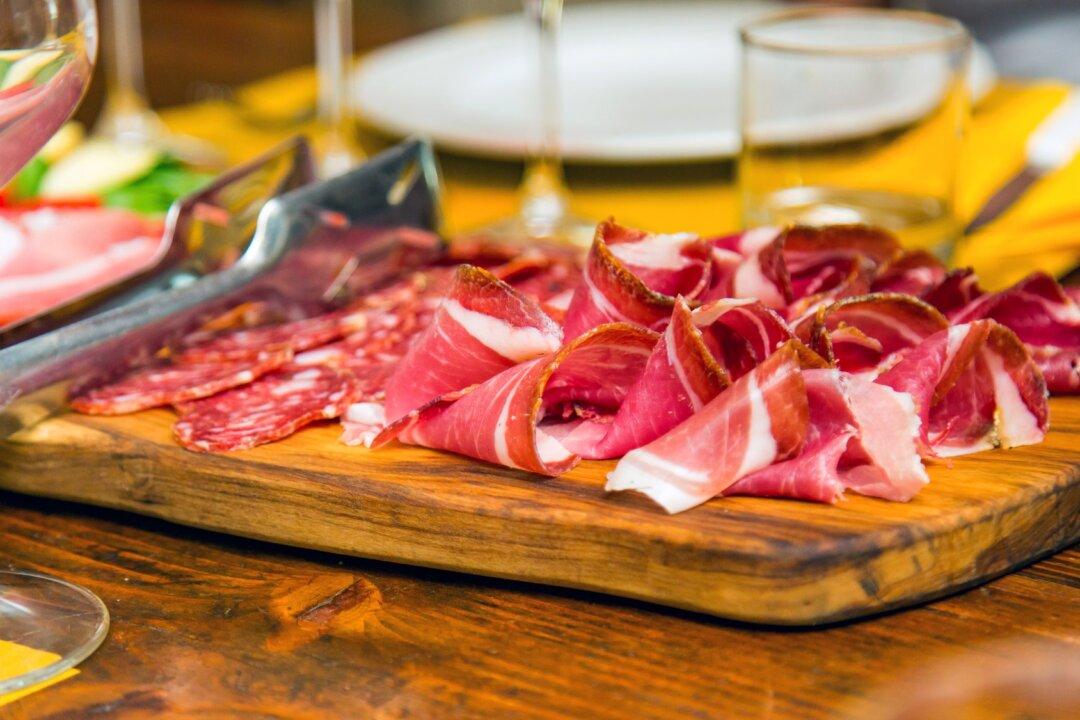 Tuscany: ‘Here Begins Prosciutto’