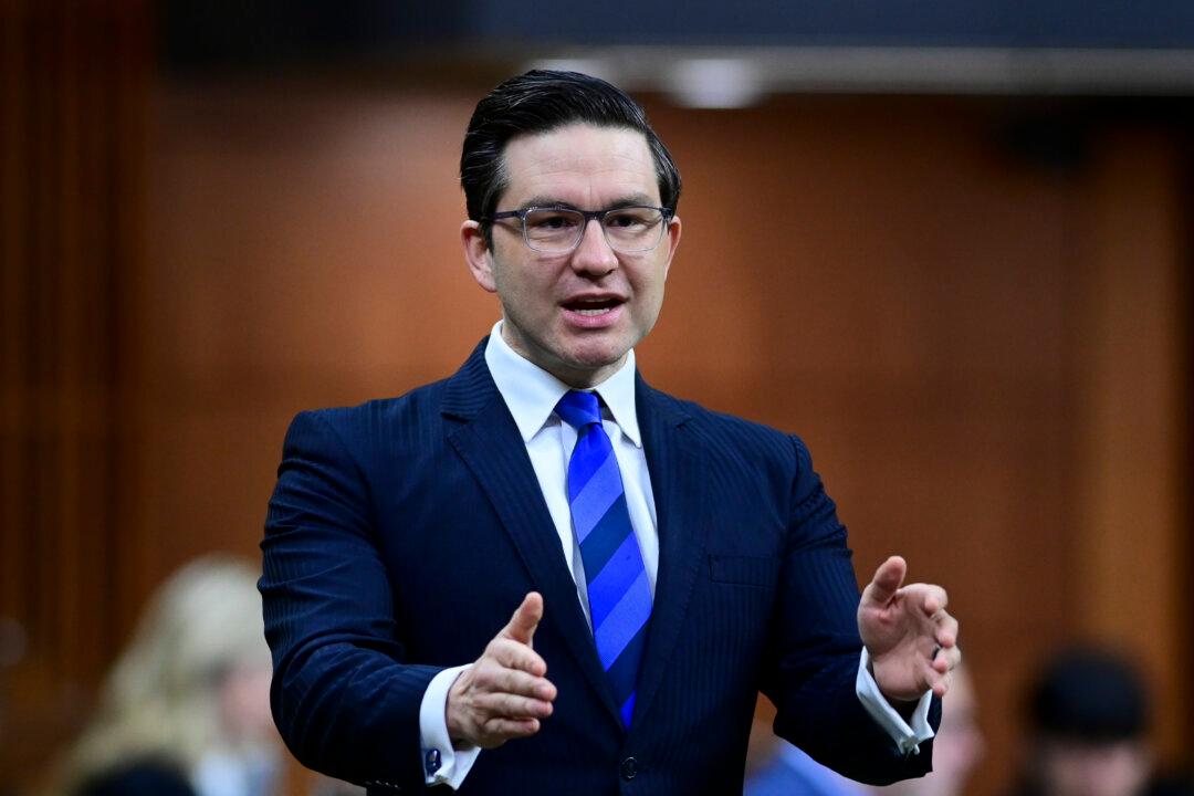 Poilievre Vows to Ban Oil Imports From ‘Dirty Dictators’ Within 5 Years If Elected Prime Minister