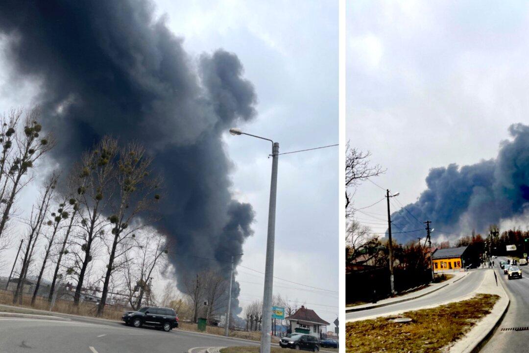 Russia Confirms Missile Strikes on Lviv in Western Ukraine as Biden Visits Poland