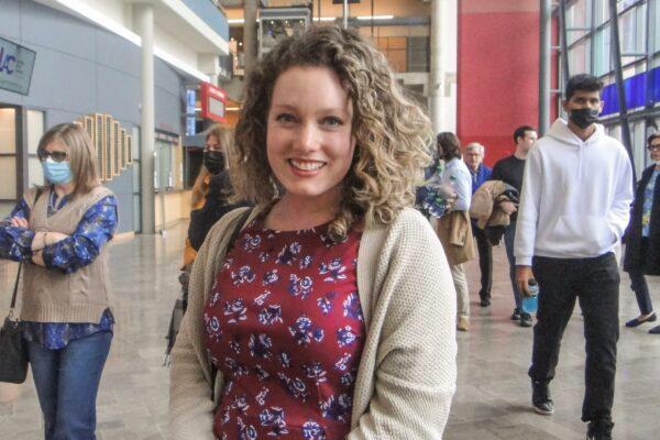 Jennifer Stewart at the Shen Yun Performing Arts performance at the Living Arts Centre in Mississauga, Ont., on March 26, 2022. (Deng Tongyu/The Epoch Times)