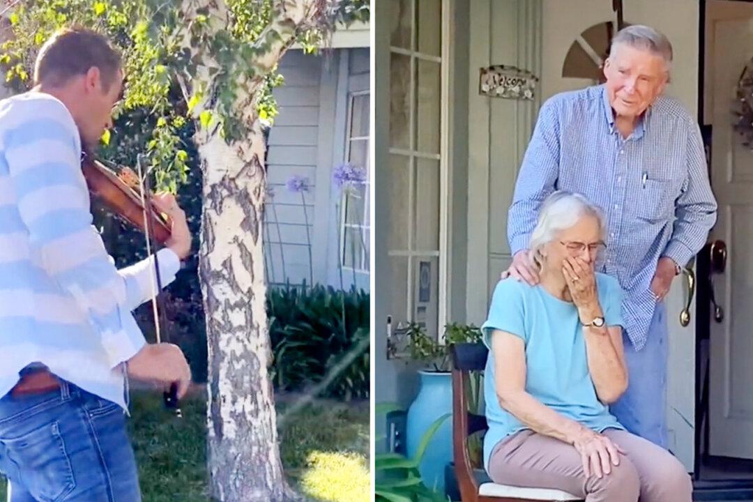 VIDEO: Couple Touched With Viola Player’s Serenade for Their 67th Wedding Anniversary