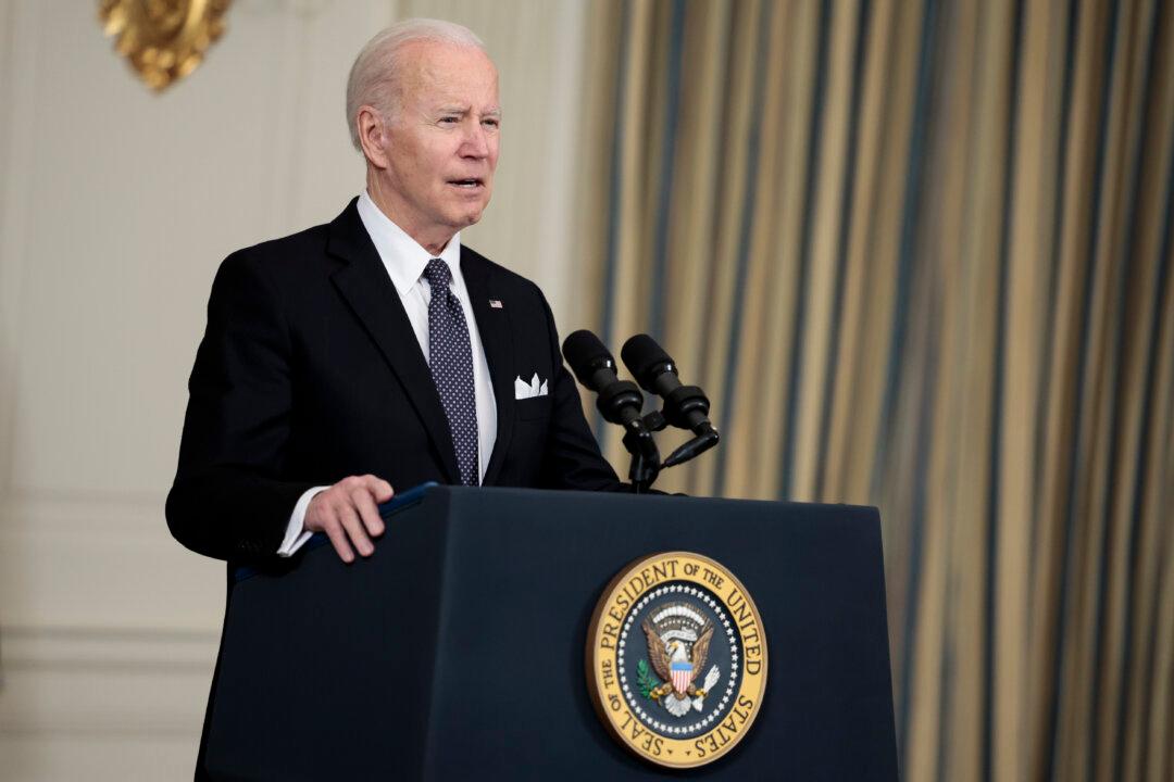 Biden Announces New COVID ‘One-Stop Shop’ Website, Gets Second Booster Shot