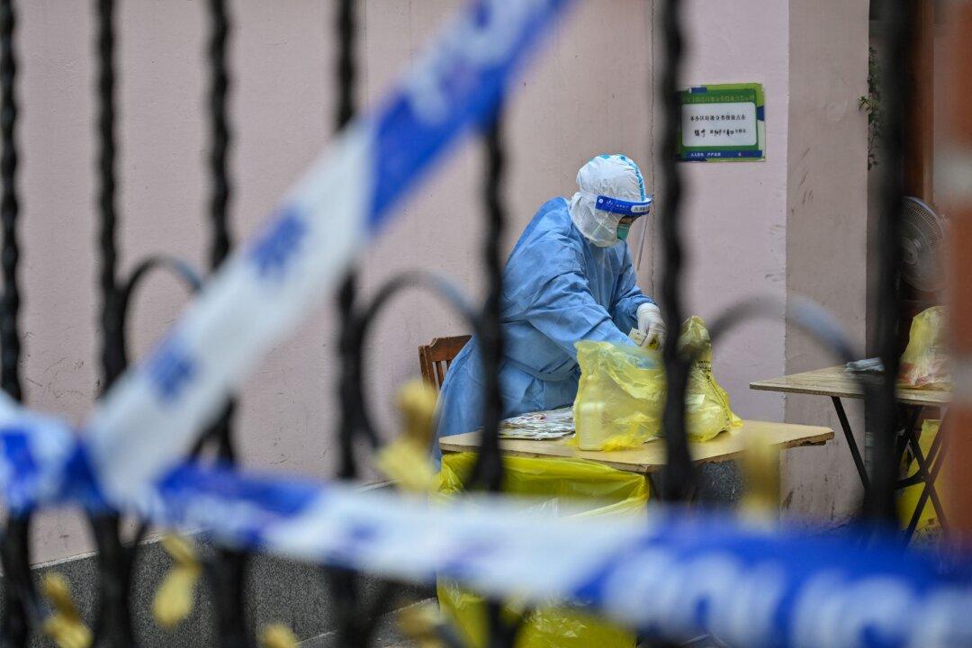 Deaths Occurring at COVID-Struck Elderly-Care Hospital in Shanghai: Report