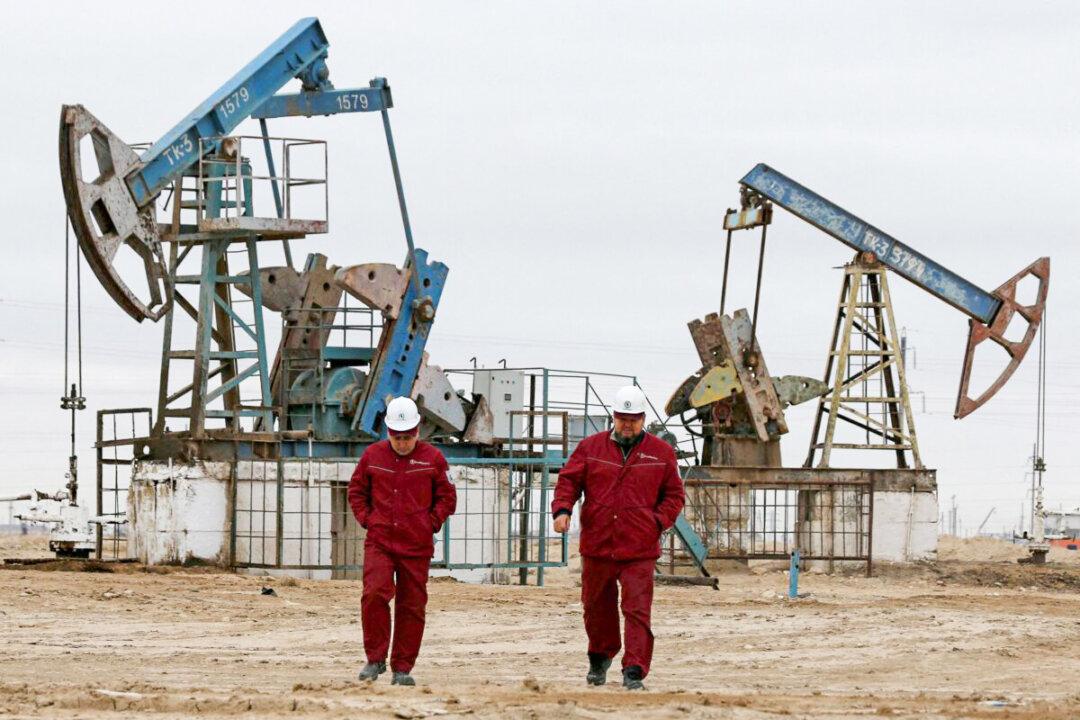 In Central Asia’s Brutal Winter, Fossil Fuels Trump Climate Politics