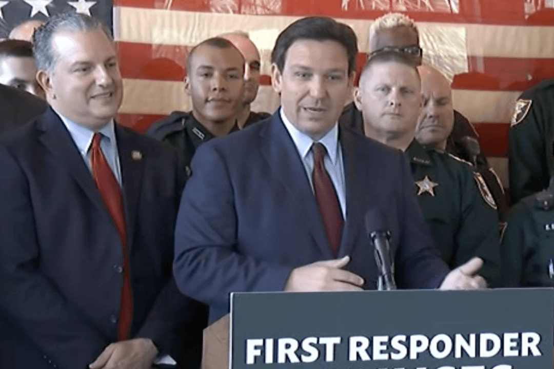 DeSantis Gives Bonuses to First Responders for Second Year in a Row