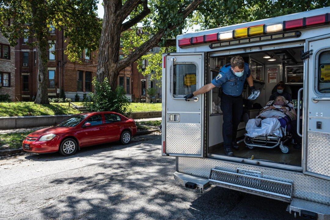 COVID-19 Hospital Admissions Drop to New Low: CDC Data