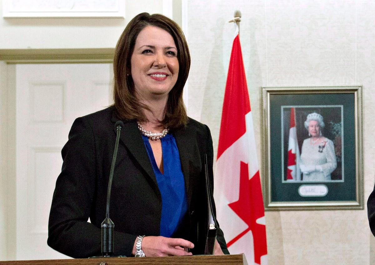 Former Wildrose Leader Danielle Smith Returning to Alberta Politics