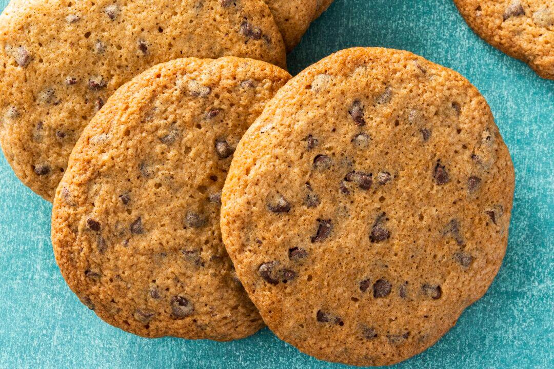 Using Just the Right Ingredients Keeps These Cookies Crisp