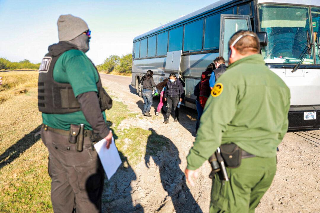 Biden Admin Announces End to Title 42 Illegal Immigration Rule