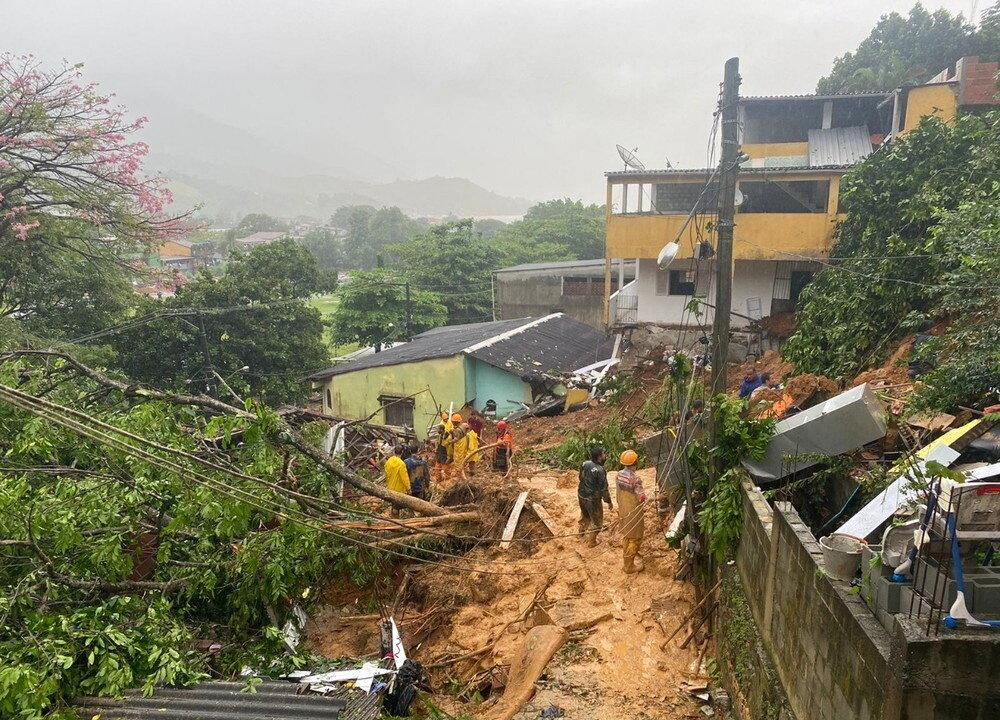 Mudslides Kill 14 in Heavy Rains in Brazil’s Rio de Janeiro State